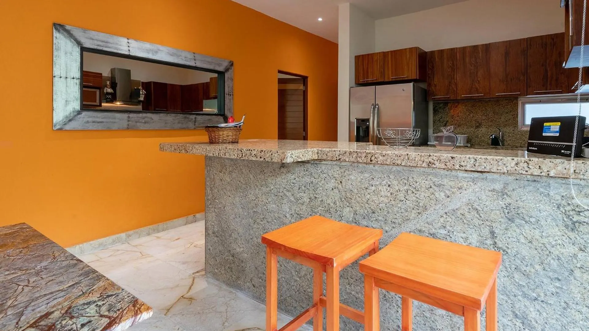 Feriehus Beachside Condo With 2 Bedroom Rooftop, Pool - At Casa Del Mar, Condo Clara Playa del Carmen