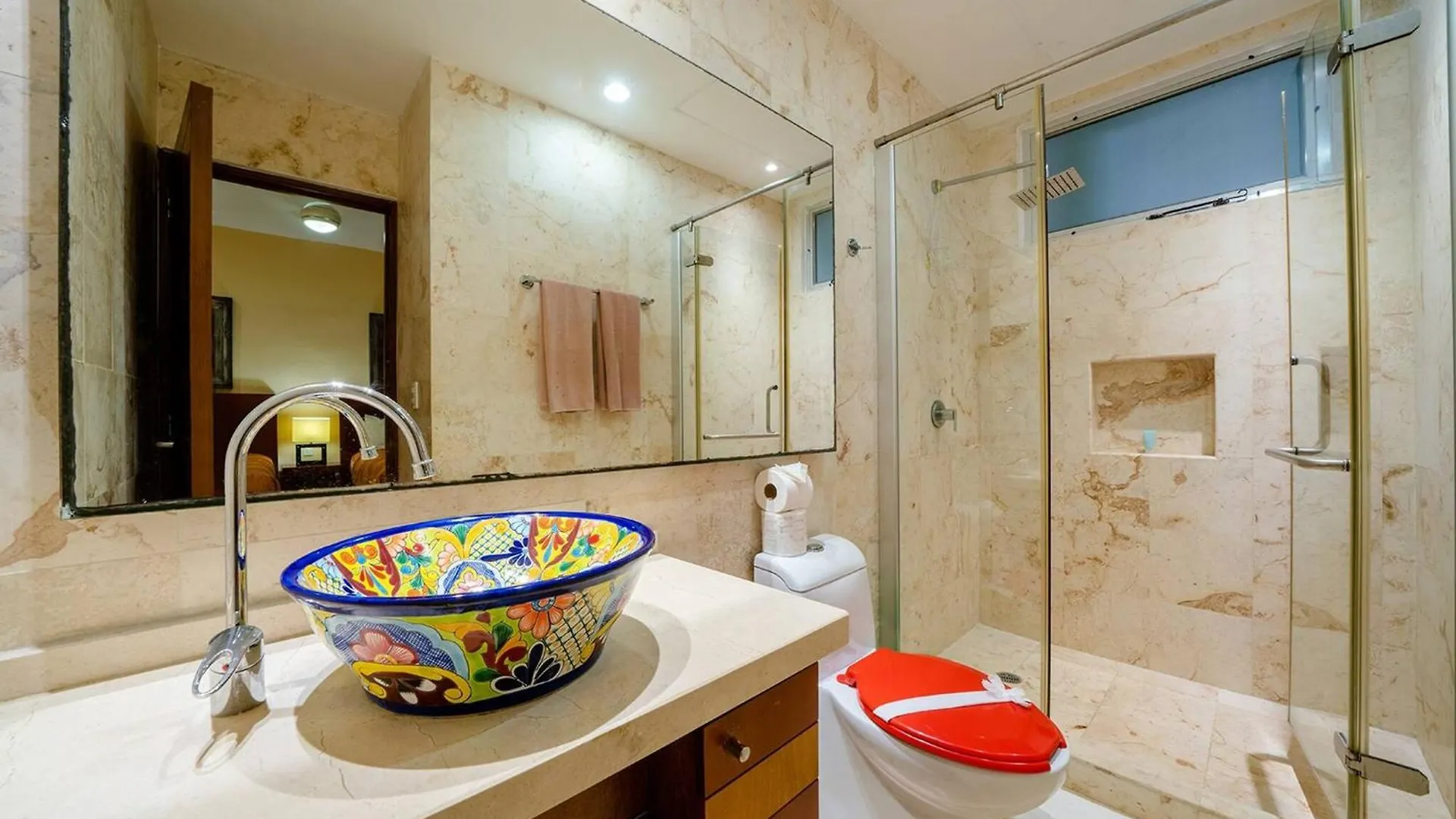 Beachside Condo With 2 Bedroom Rooftop, Pool - At Casa Del Mar, Condo Clara Playa del Carmen Messico